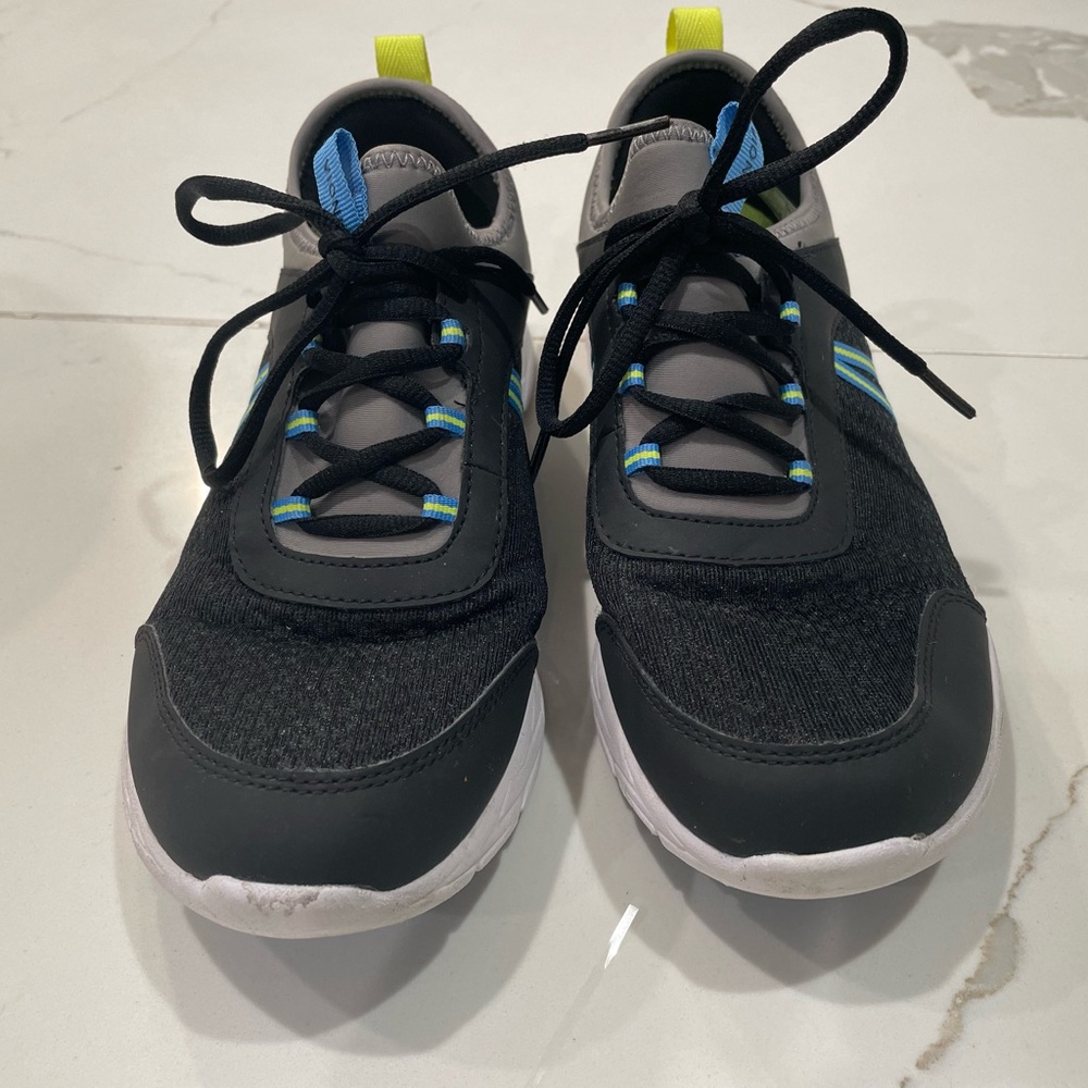 Vionic Black and Gray Sneakers with Blue Accents